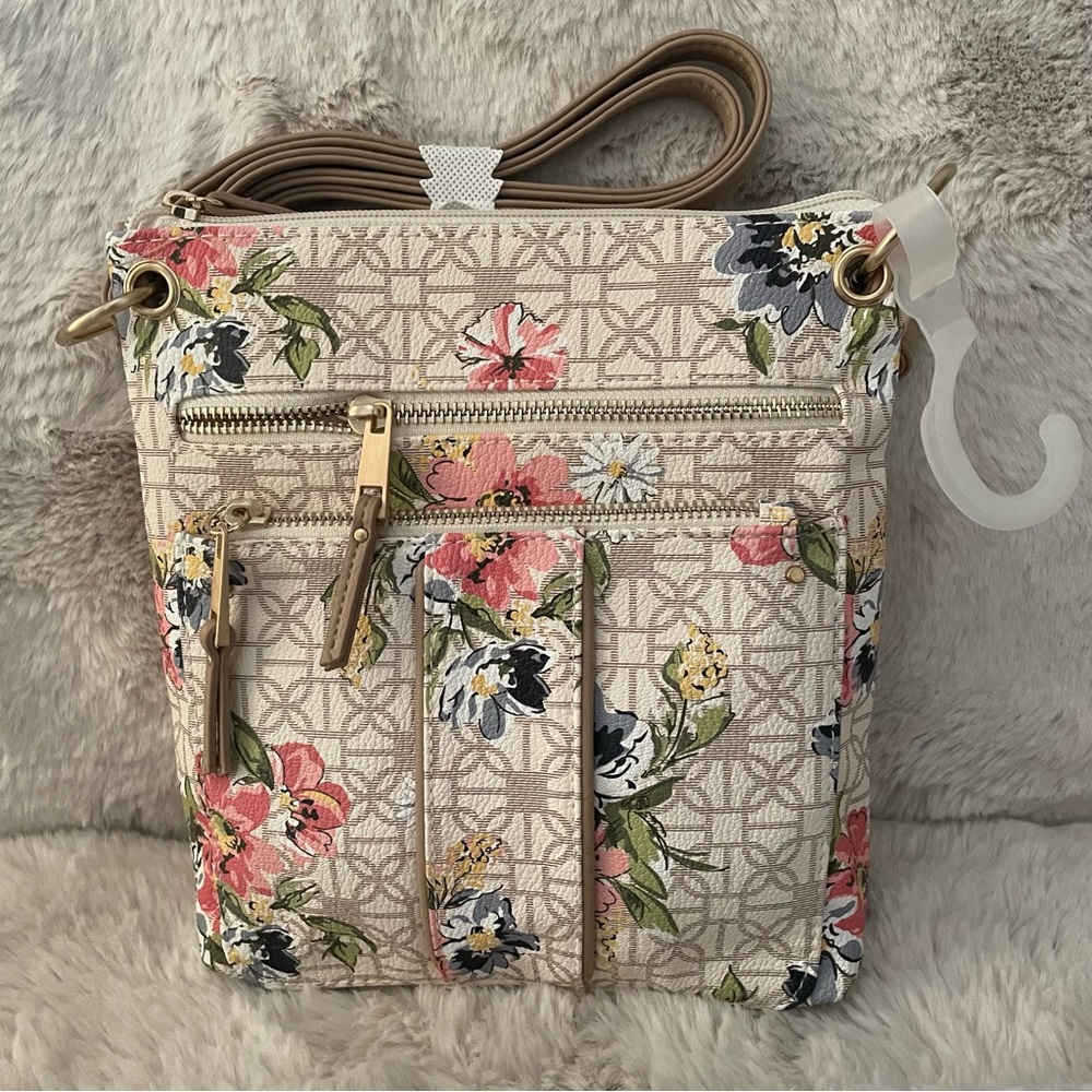 Time and Thru  NWOT Brand New Adjustable Shoulder Bag